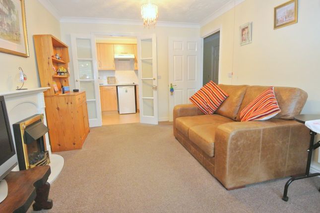 18 Perrin Court, Parkland Grove, Ashford photo 3
