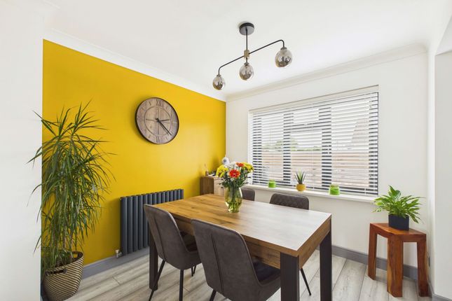 18 Chartwell Close, Paignton photo 4