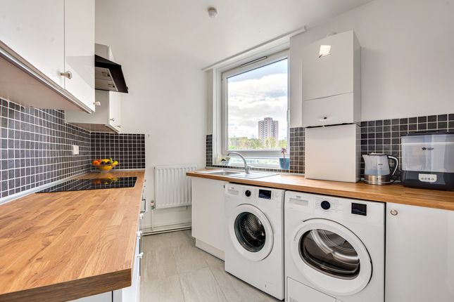 Thumbnail Flat for sale in Frances Street, London
