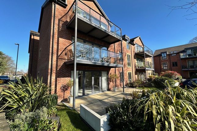 Thumbnail Flat for sale in Waller Grove, Swanland, North Ferriby