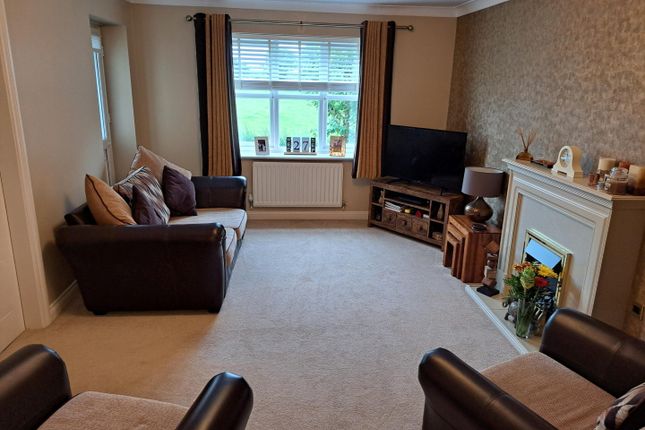 Flat for sale in Wyndley Close, Four Oaks, Sutton Coldfield