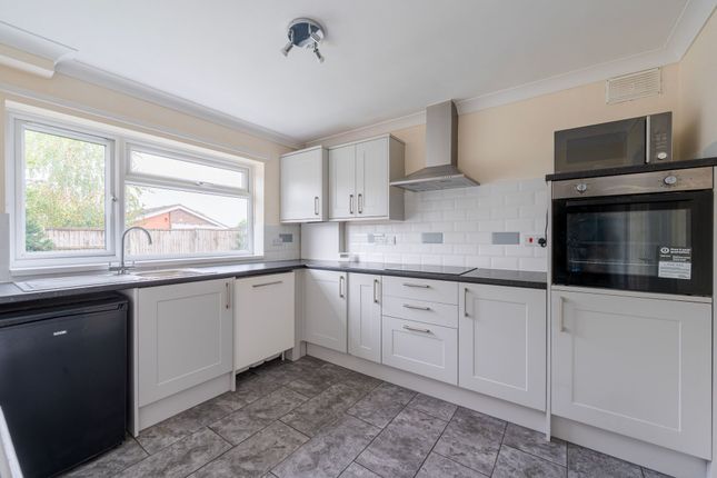 26 Jennings Way, Diss photo 3
