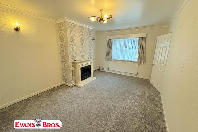 Pentrefelin Street, Carmarthen photo 2