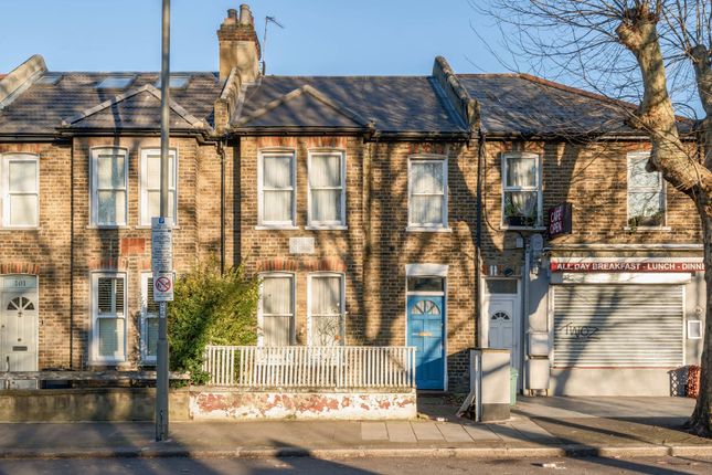 Semi-detached house for sale in Blackshaw Road, London