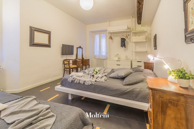 Thumbnail Apartment for sale in Historic Centre, Varenna, Lecco, Lombardy, Italy