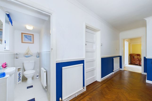 1 Southfield Avenue, Paignton photo 3