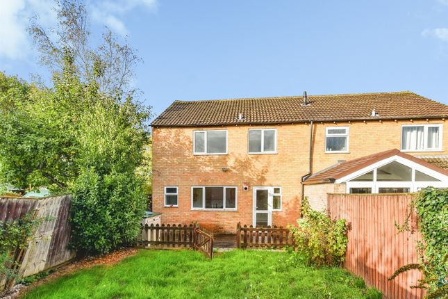 17, Chestnut Close, Frome photo 2
