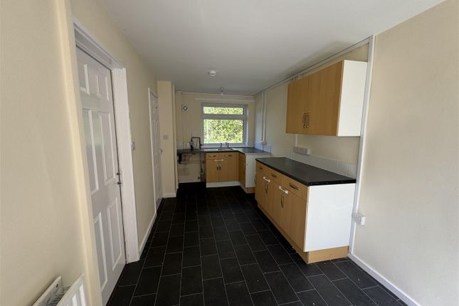 117, Larch Walk, Birmingham photo 3