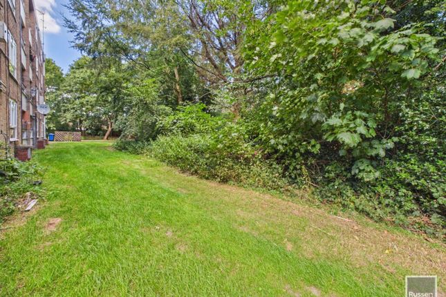 12a, William Mear Gardens, Norwich photo 2