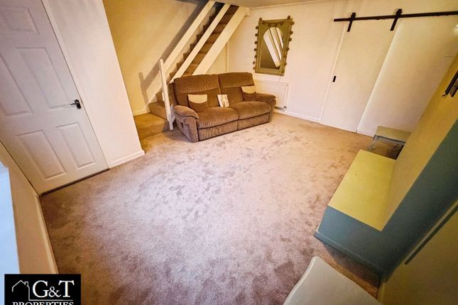 47 Stallings Lane, Kingswinford photo 4
