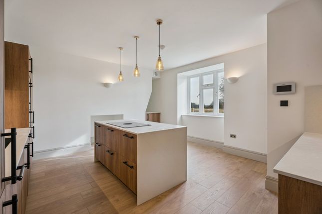 Plot 2 Swallowtail Lodge,, The Charndon Estate, Poundon, Bicester photo 4