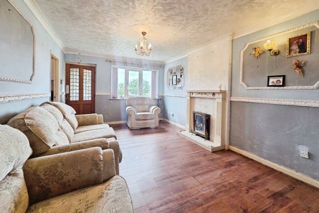 2, Perth Close, Mexborough photo 4