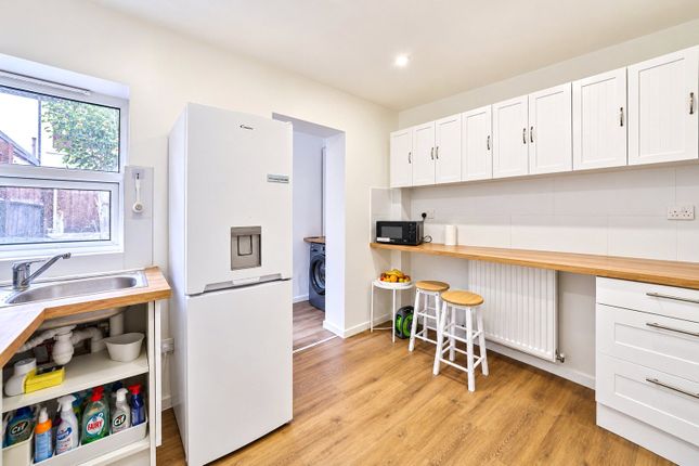 13, Faringford Road, London photo 4