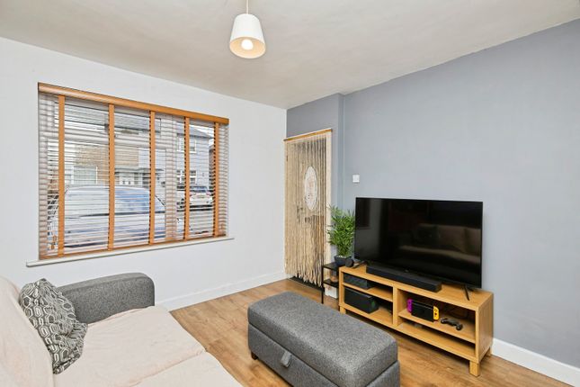 9, Collin Avenue, Nottinghamshire photo 3