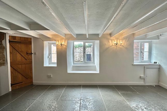 Bramble Cottage, Knowle photo 3