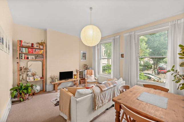 5, Crowland Terrace, London photo 2