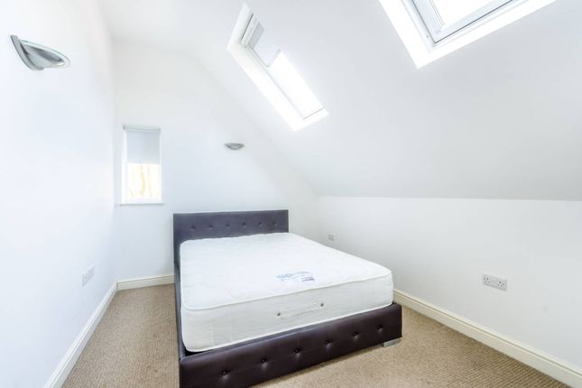 Thumbnail Flat to rent in Monks Orchard Road, West Wickham, Beckenham
