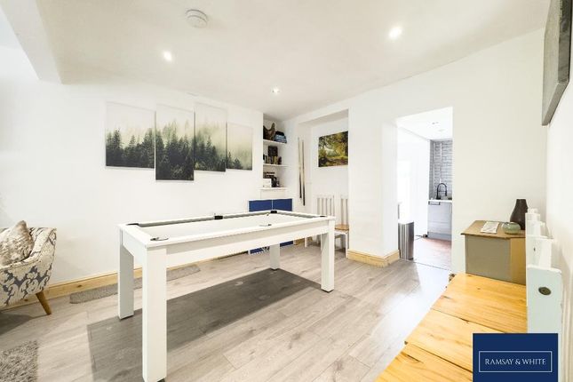 37, Brynhyfryd, Aberdare photo 3
