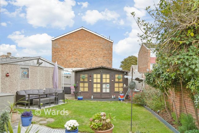8, Clarendon Gardens, Dartford photo 2