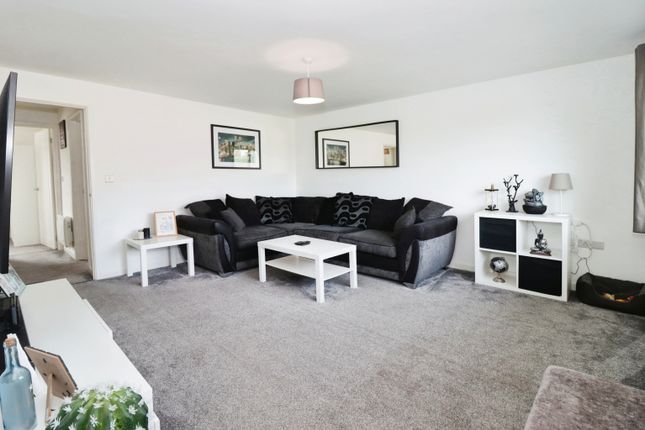 Flat for sale in Blenheim Drive, Yate, Bristol, South Gloucestershire