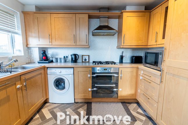 5, Kenfig House, Powis Close, Newport photo 3