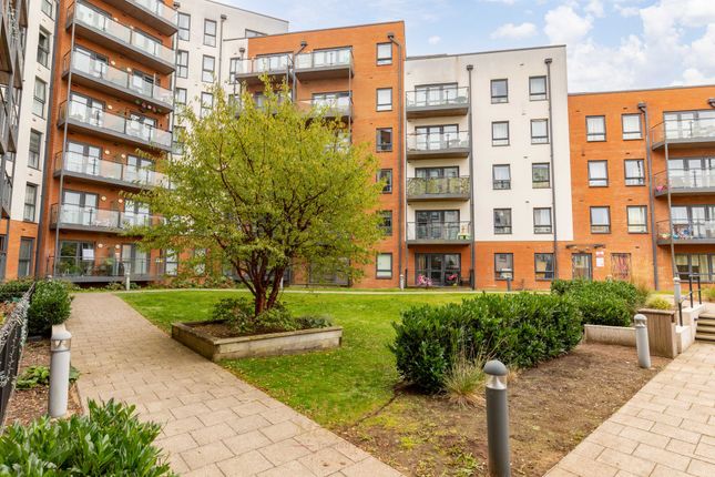 51 Apex Apts Ifield Road, Crawley, Crawley photo 2