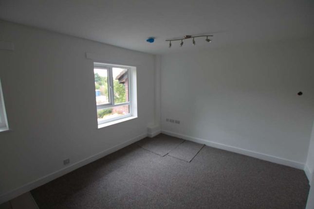 Flat 5 Jasmine Court, Station Street, Walsall photo 5