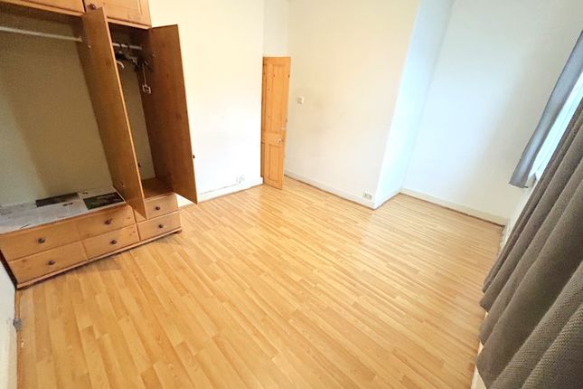3, Dalmatia Road, Southend-on-Sea photo 3