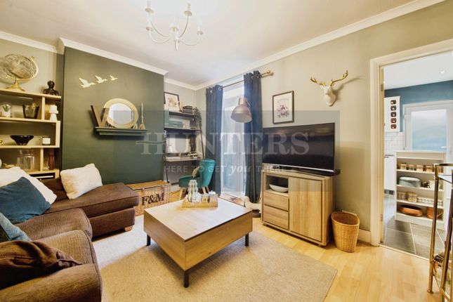 190, Locket Road, Harrow photo 3