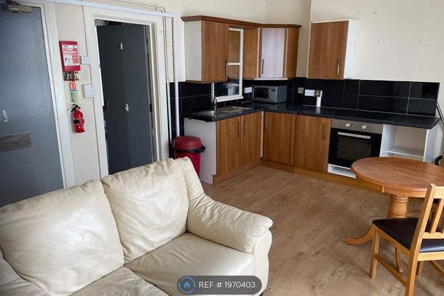 Thumbnail Flat to rent in Brynmill Crescent, Swansea