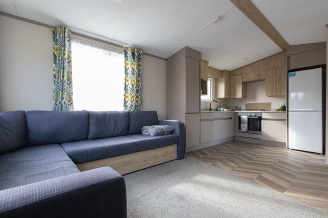 Billing Aquadrome Holiday Park, Crow Lane, Northampton photo 4