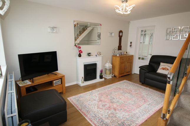 73, Norburn Park, Durham photo 3
