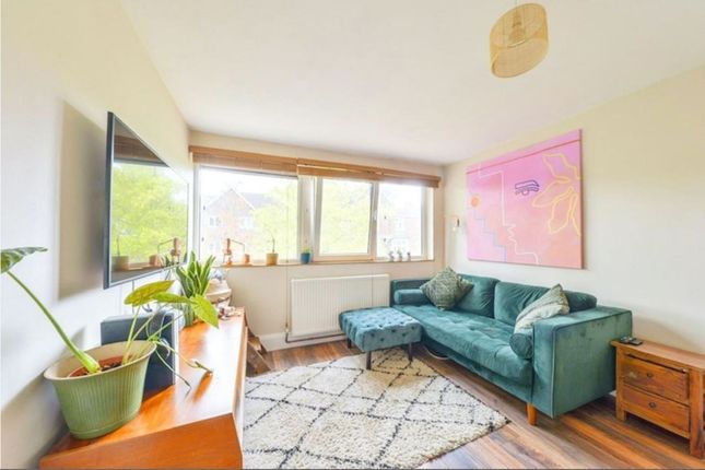 Thumbnail Flat for sale in Lemsford Road, St. Albans