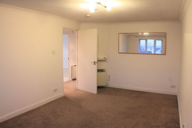 Harbour Place, Dalgety Bay, Fife, KY11 9GD, Fife photo 4