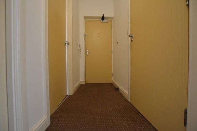 94, Lowbridge Walk, Bilston photo 5