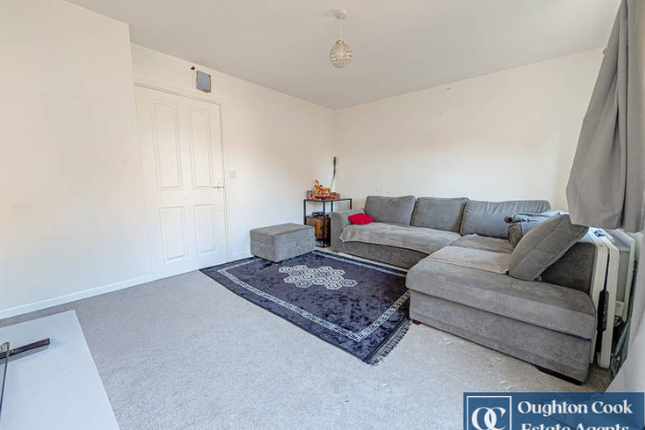20, Deasey Close, Nuneaton photo 4