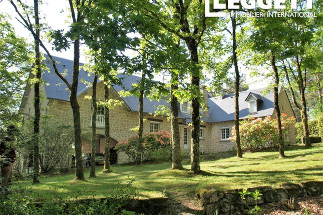 Thumbnail Villa for sale in Sarran, Corrèze, Nouvelle-Aquitaine