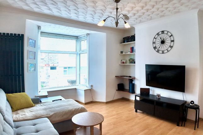 27 Gladstone Street, Abertillery photo 2