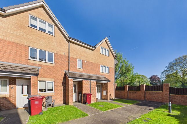 14, Glen Vale, Dronfield photo 2