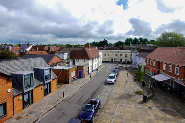 Flat to rent in Flat 3 Victoria House, Market Place, Hadleigh, Suffolk