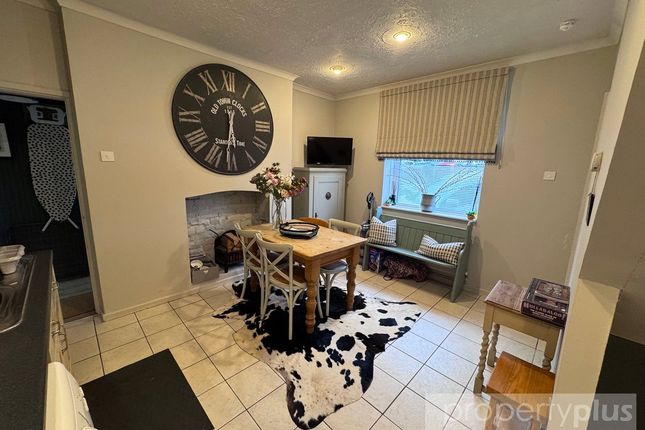 Cwtch Cottage, 5, Newbridge Road, Rhondda Cynon Taff photo 5