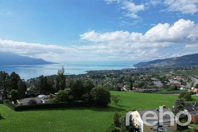 Thumbnail Apartment for sale in Montreux, Canton De Vaud, Switzerland