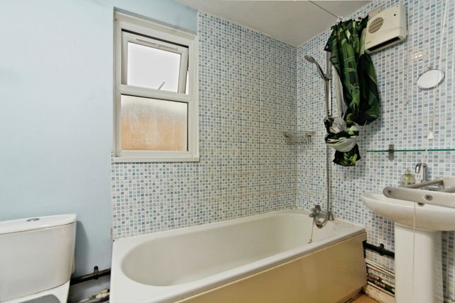 Flat 5, 8, Campbell Road, Croydon photo 4