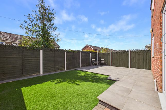 130 Maplewood Avenue, Hull, East Riding Of Yorkshire photo 4