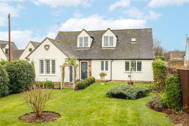 Country house for sale in Brize Norton Road, Minster Lovell, Oxfordshire