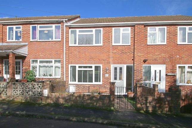 Terraced house for sale in Barley Mow Lane, Knaphill, Woking