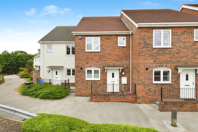 Thumbnail Terraced house for sale in Widvale Road, Mountnessing, Brentwood, Essex
