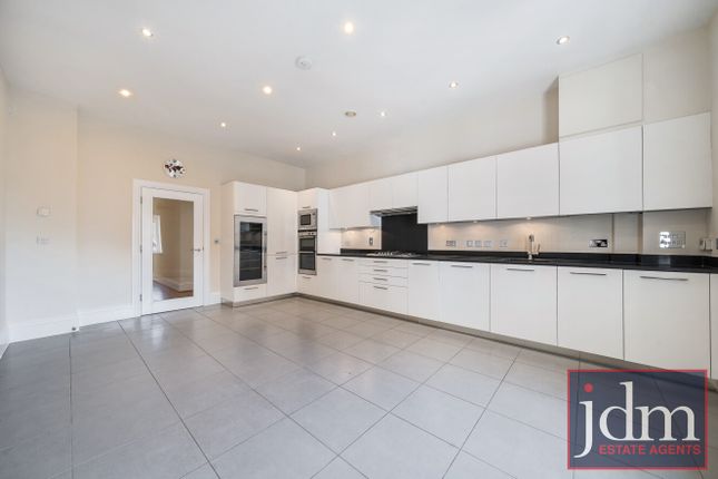 Flat 7 Longacre Court, 8, Newton Park Place, Chislehurst photo 3