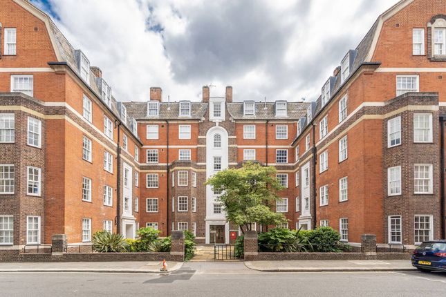 Flat to rent in Willow Place, Victoria, London