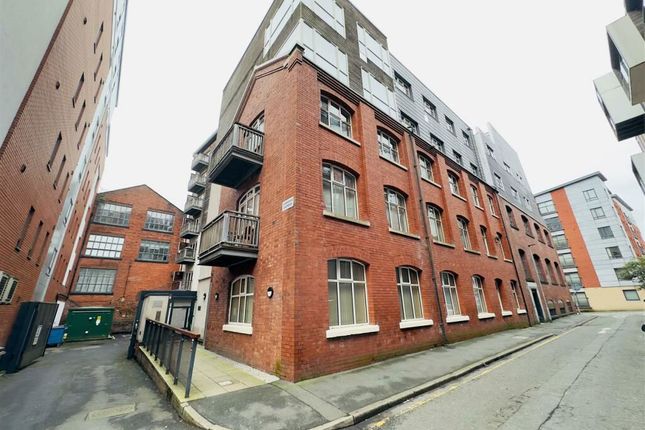 Flat for sale in Simpson Street, Manchester